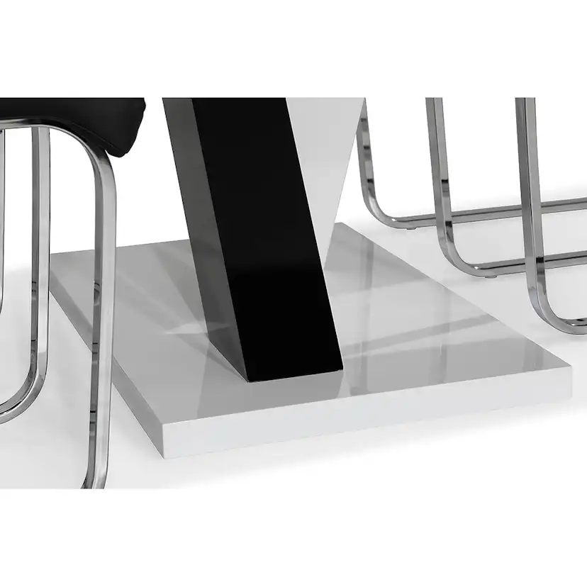 Matgrupp Scandinavian Choice Cesi med 4 Cibus Stolar