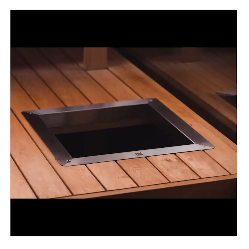 Inbyggnadsram HUUM för Cliff och Steel