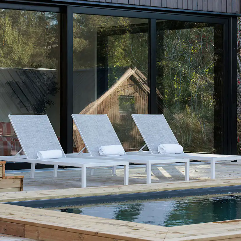 Solsäng Hillerstorp Hånger Vit Ställbar