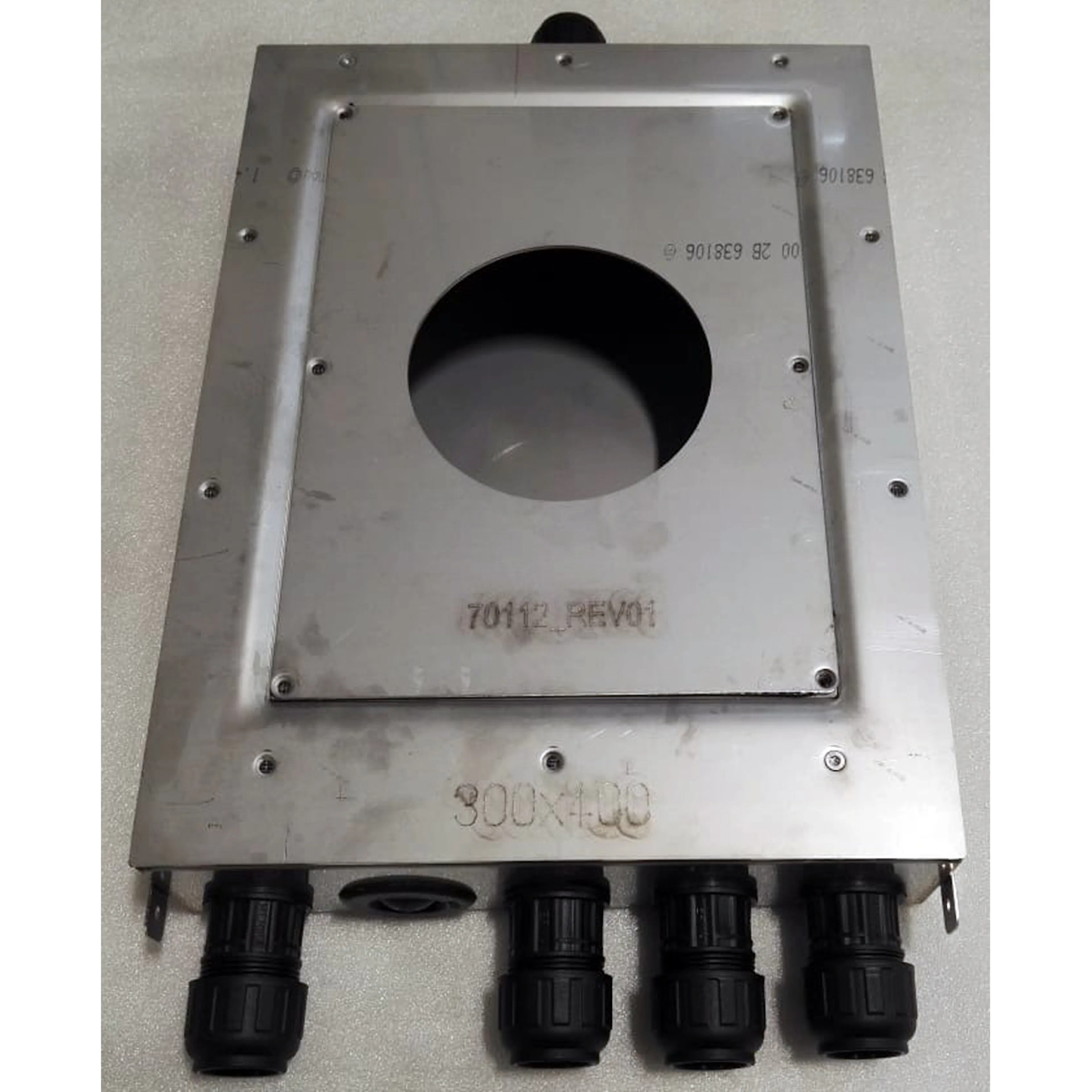 Box300 Joramark Säkerhetsbox för iBox2