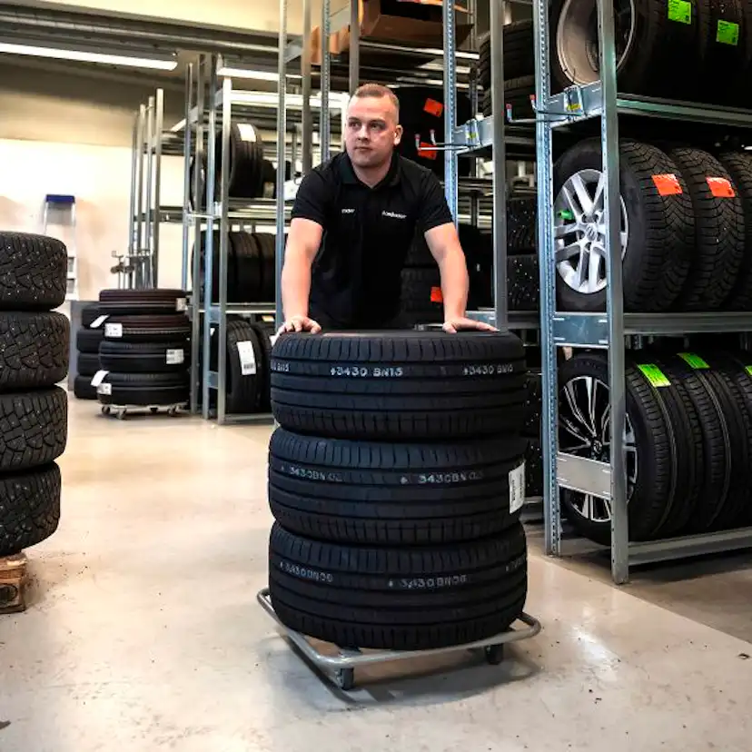 Däckvagn Hörby Bruk