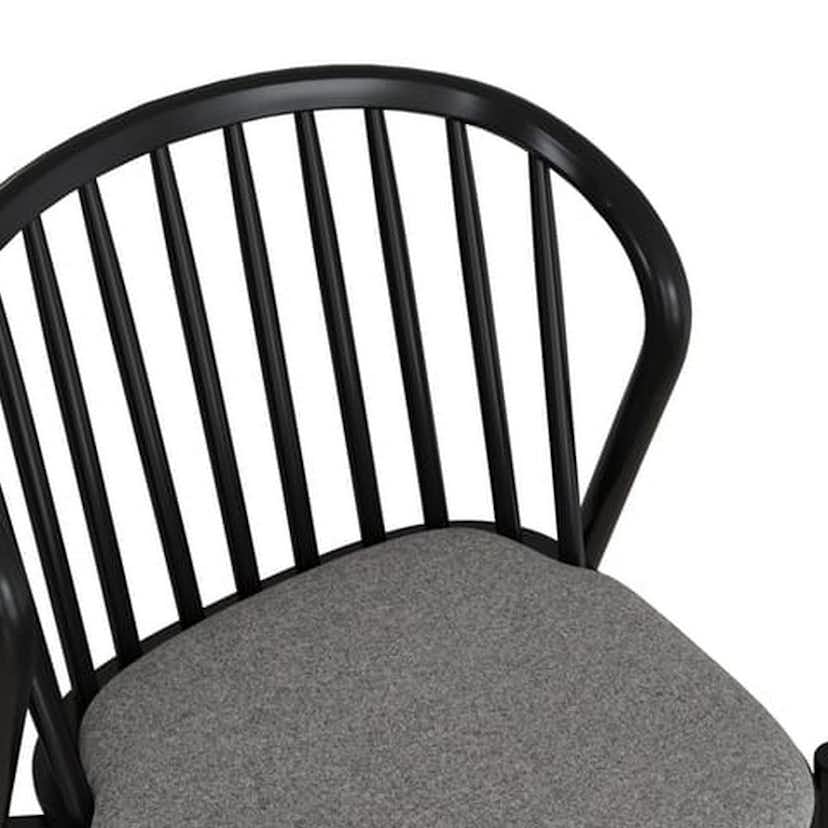 Matstol In Living Noira Massiv Ek