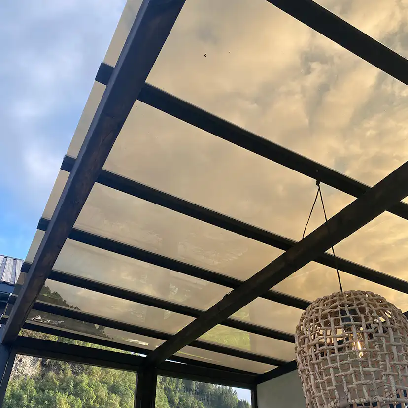 Takplast Plastmo SunGlaze Rök 4 mm