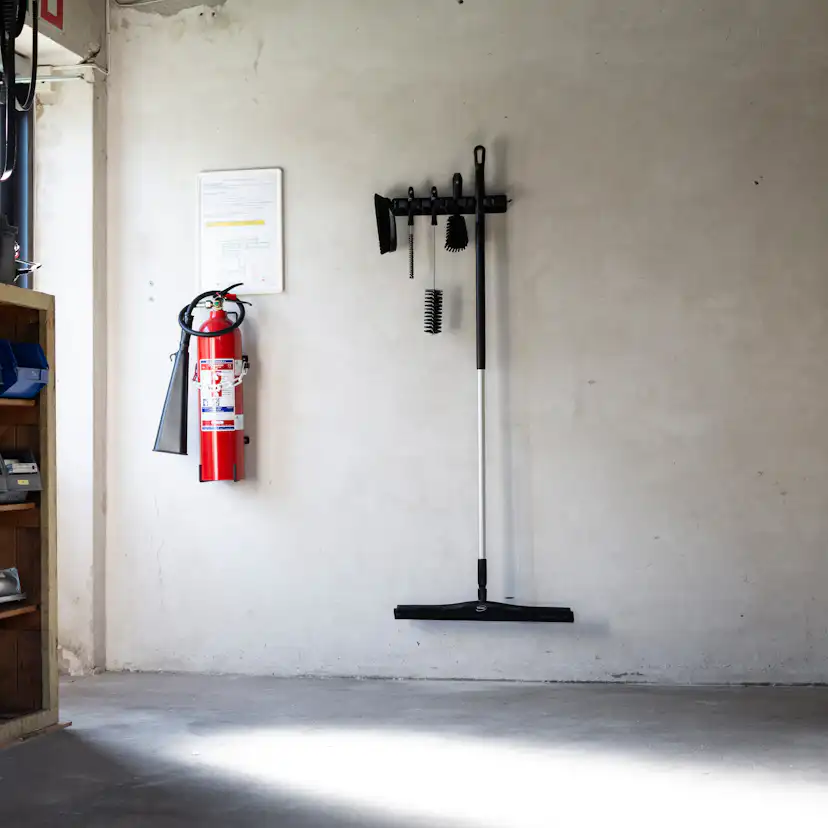 Golvskrapa Vikan för Skaft Svart 600 mm