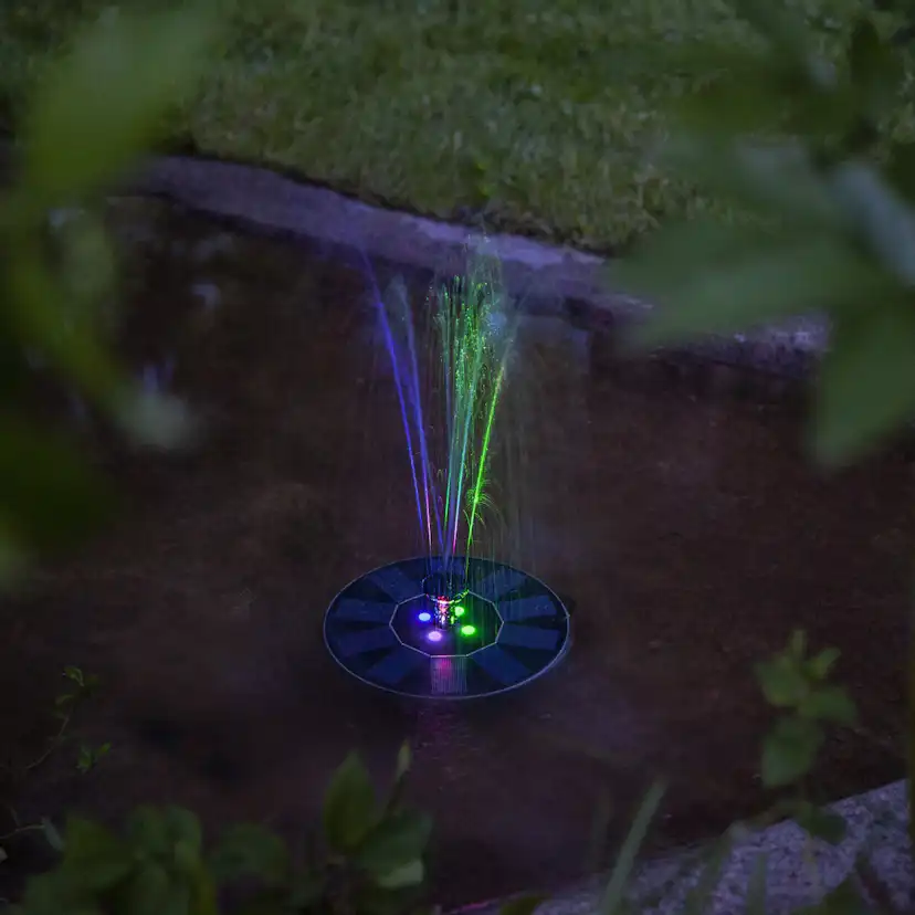 Solcellsdekoration Star Trading Fontän RGB LED