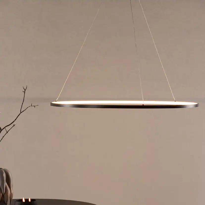 Taklampa Vind Rödäng x Josefin Lustig LED-Lampa Svart Aluminium