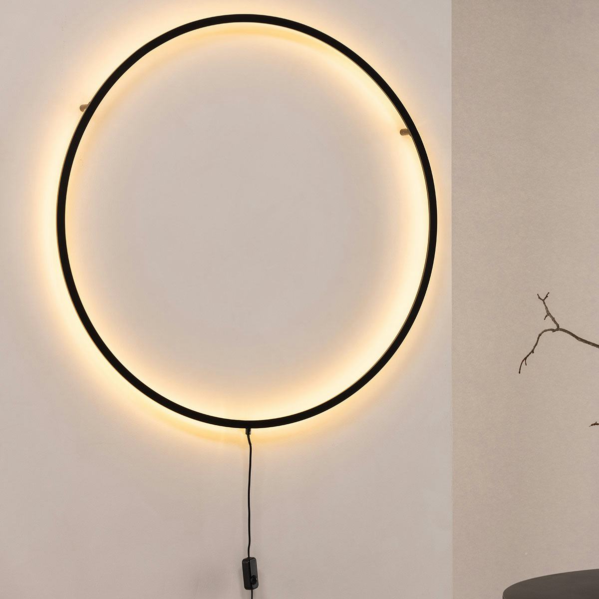 Vägglampa Vind Sörmjöle x Josefin Lustig Svart Aluminium Dimbar