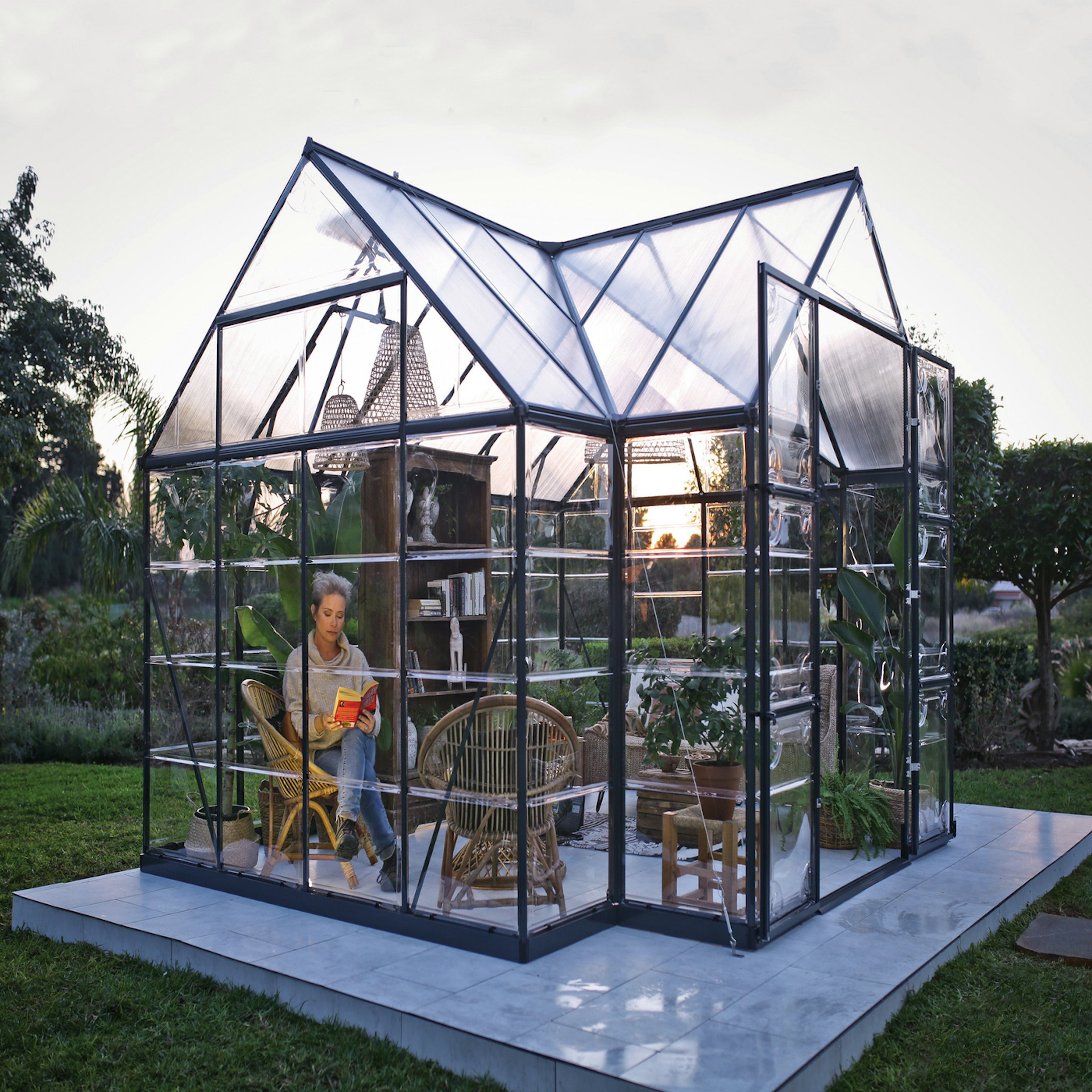 Växthus/Orangeri Canopia by Palram Victory Aluminiumstomme med UV-Skyddade Polykarbonatfönster, 11,04 m²