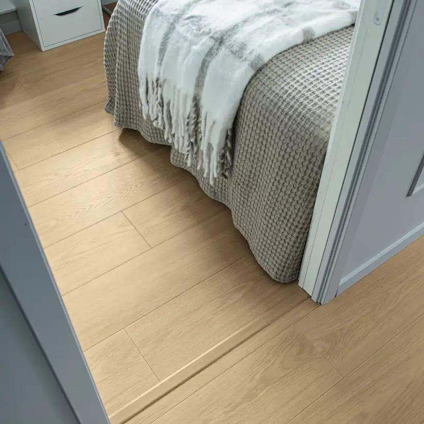 Laminatgolv Pergo Lillehammer Select Beige Oak
