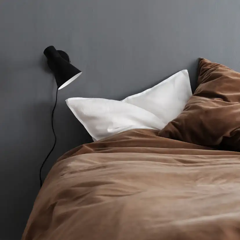 Vägglampa Dyberg Larsen DL12 Svart