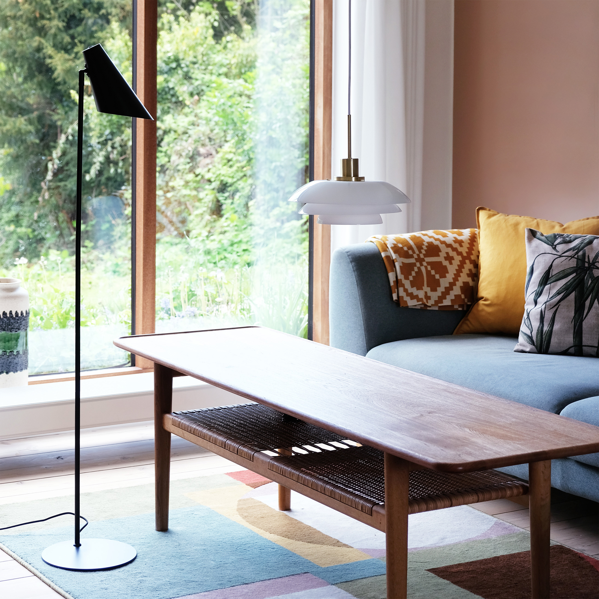 Taklampa Dyberg Larsen Pendel