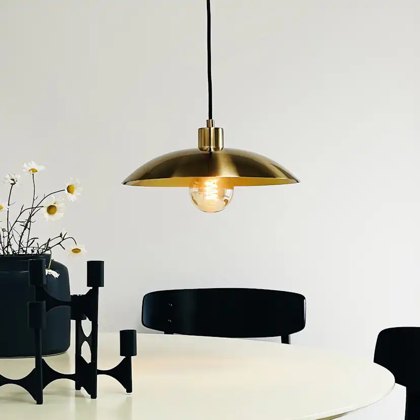 Taklampa Dyberg Larsen French collection Paris Pendel