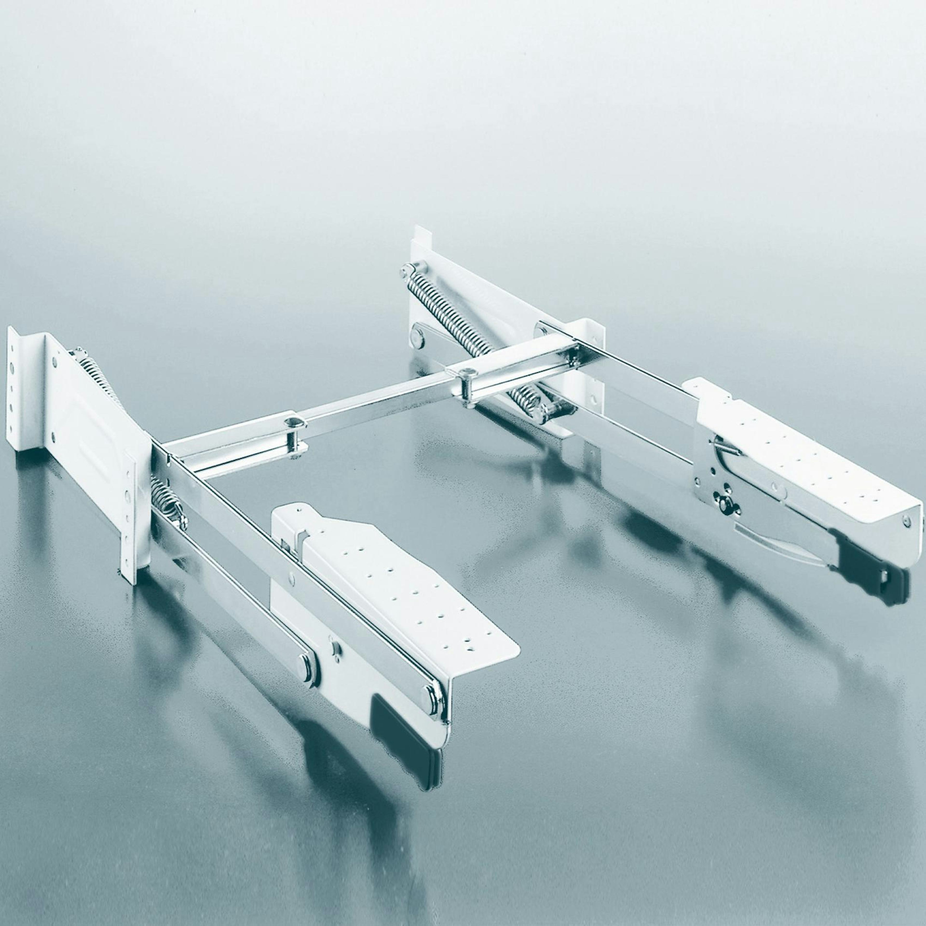 Maskinlyft Theofils Kesseböhmer Djup 505 mm Bredd 410-570 mm Vit