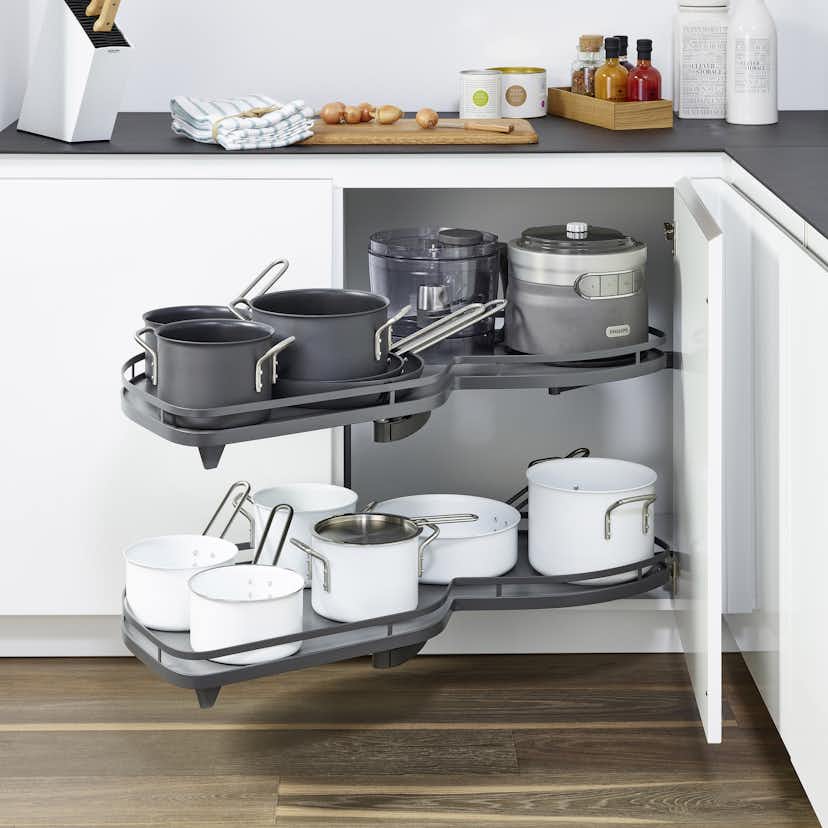 Hörnskåpsutdrag Theofils Kesseböhmer Lemans II Arena Plus Style