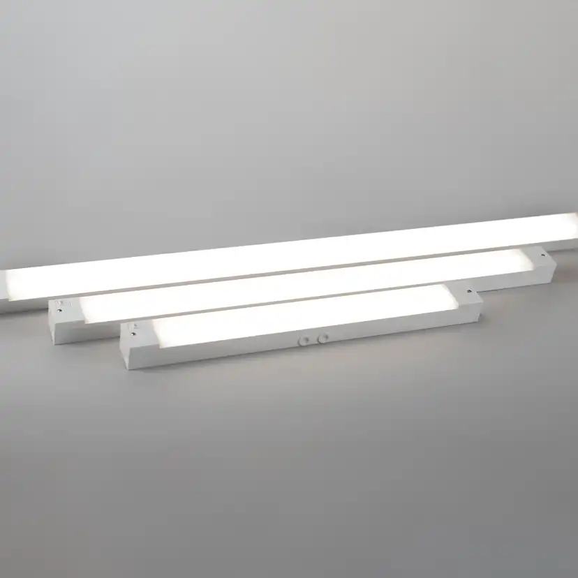 Underskåpsarmatur Hide-A-Lite Arm Kitchen Basic 1180 mm