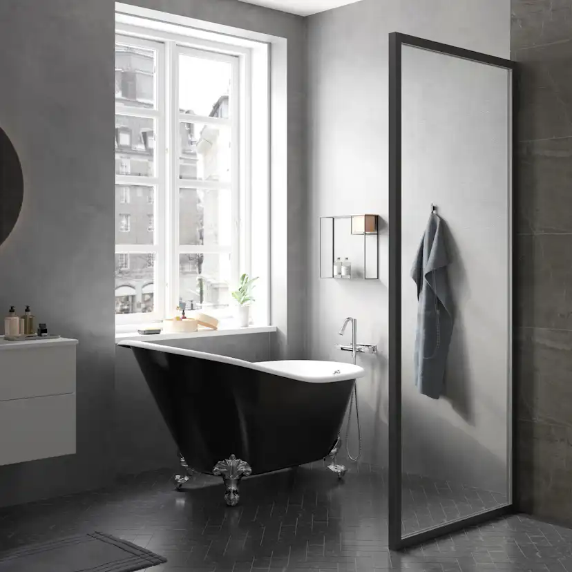 Badkarsblandare Mora Izzy Rock med Handdusch