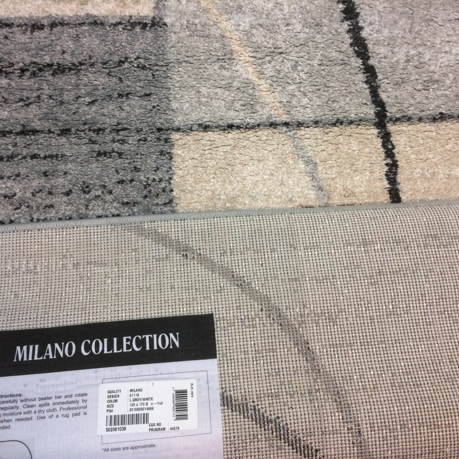 Wiltonmatta D-sign Anzio Ljusgrå/Vit