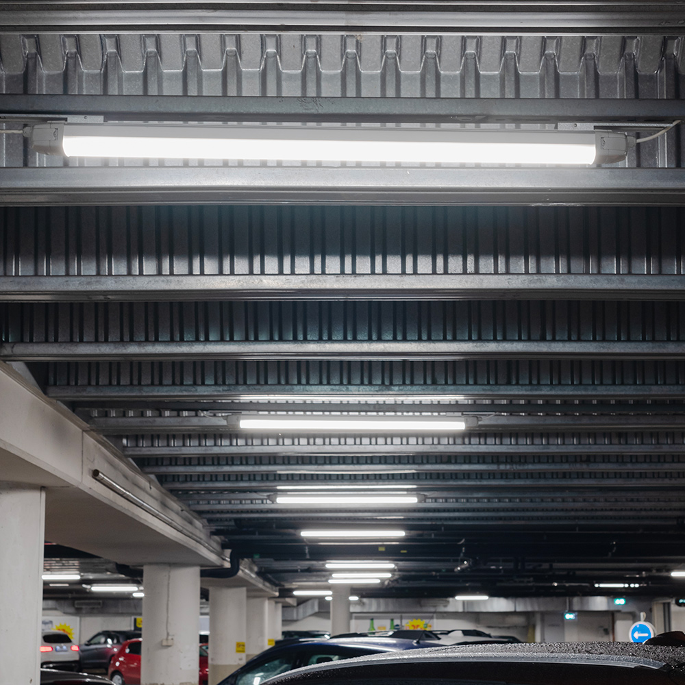 Industriarmatur Hide-A-Lite IND Liteline IP65 1200 840 BT