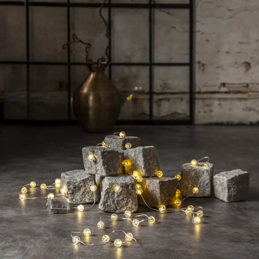 Ljusslinga Star Trading Berry