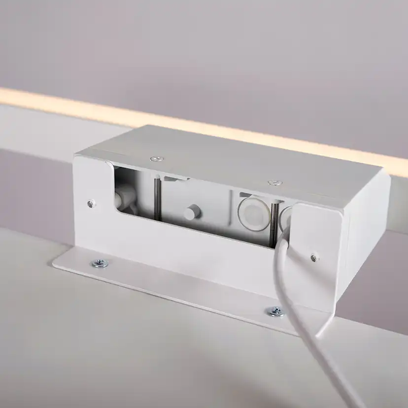 Skåpfäste Hide-A-Lite Mirro IP44 Socket