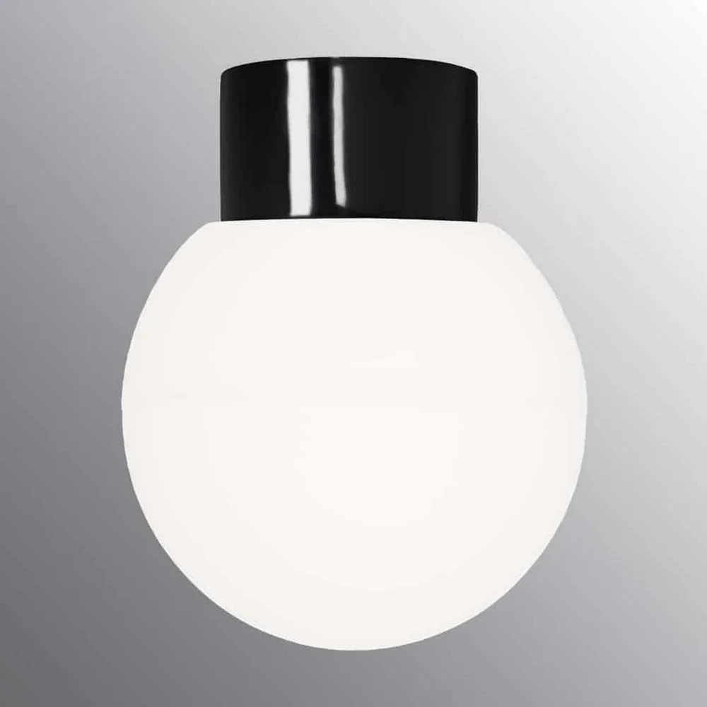 Vägg-/Taklampa Ifö Electric Classic Glob Opalglas IP54 Rak E27