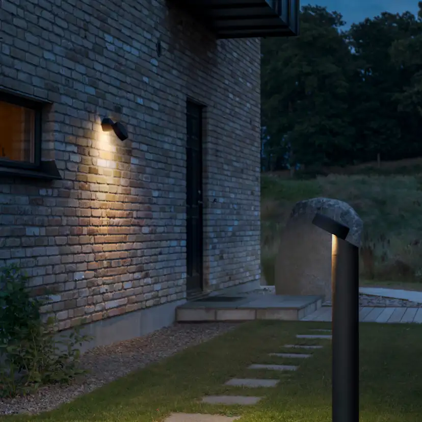 Pollare Gnosjö Konstsmide Vicenza High Power LED med Stolpe