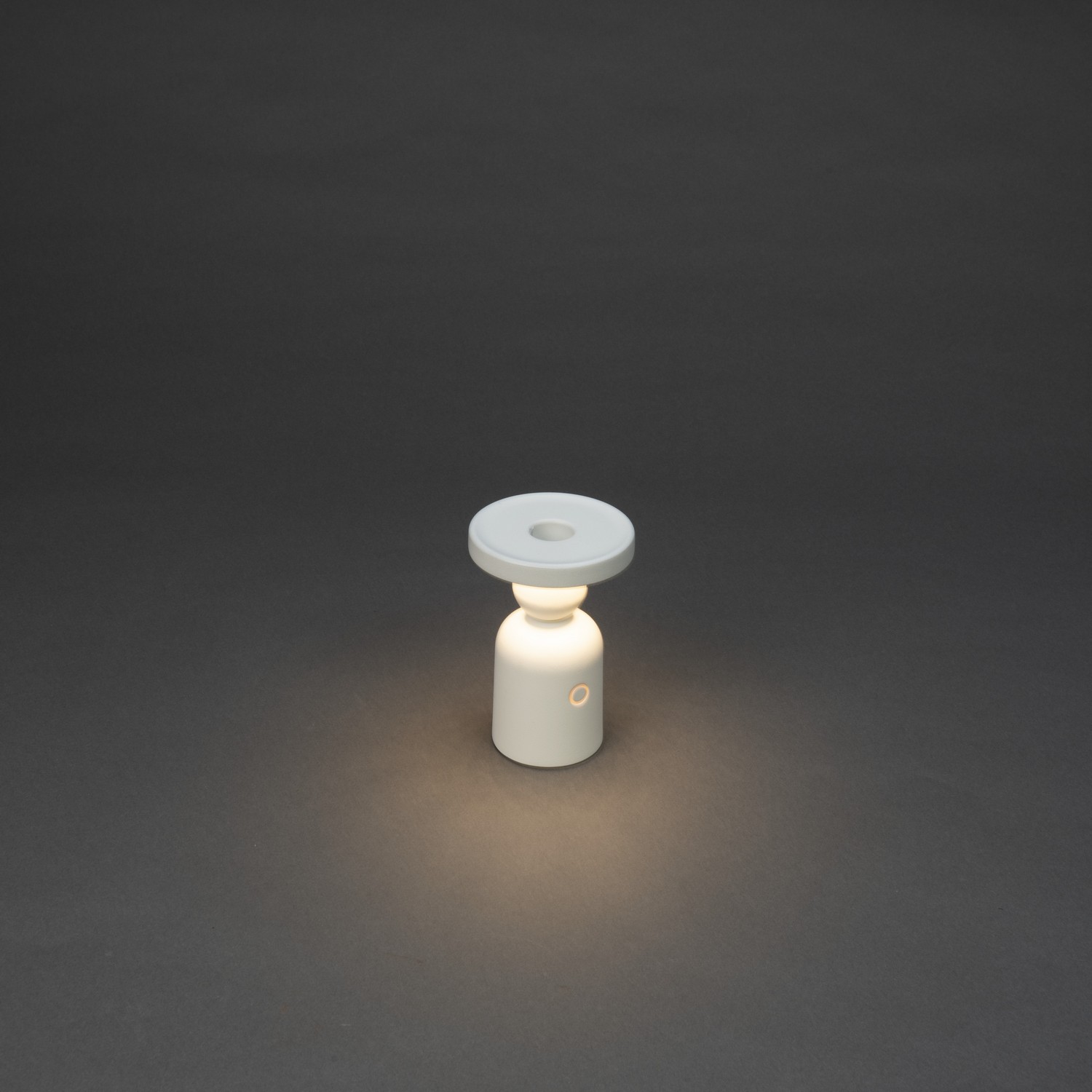 Bordslampa Gnosjö Konstsmide Nantes USB