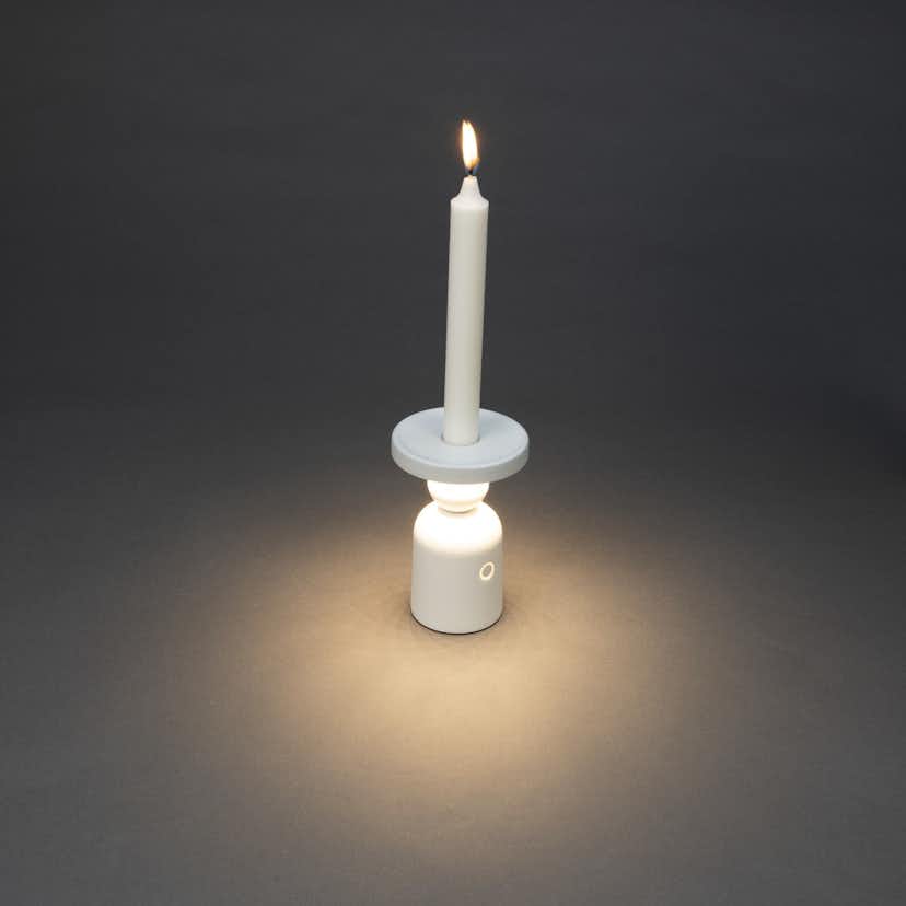 Bordslampa Gnosjö Konstsmide Nantes USB