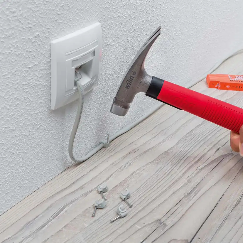 Elektrikerhammare Wiha 300 gr