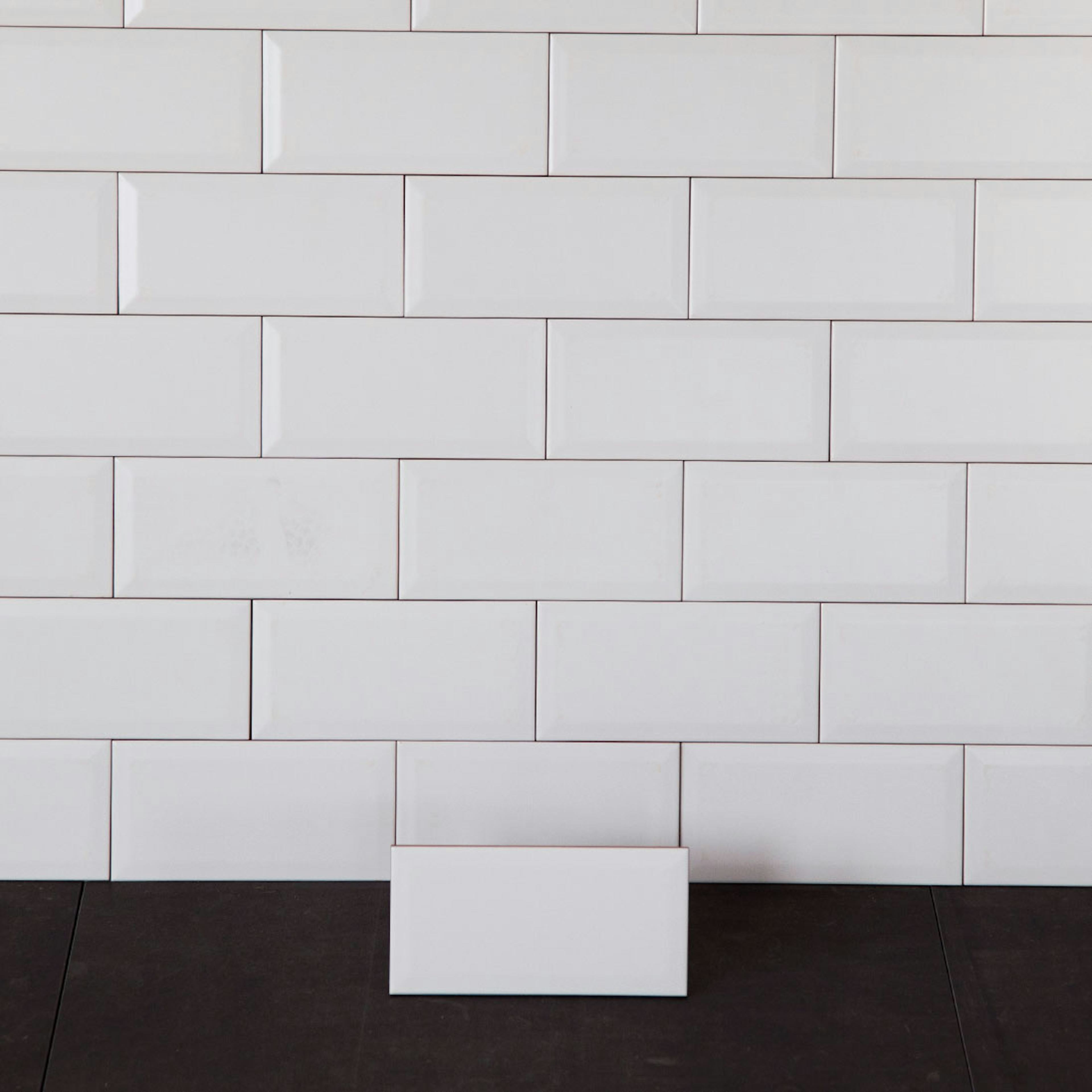 Kakel Color Vit Metro Biselado Matt 10x20 cm