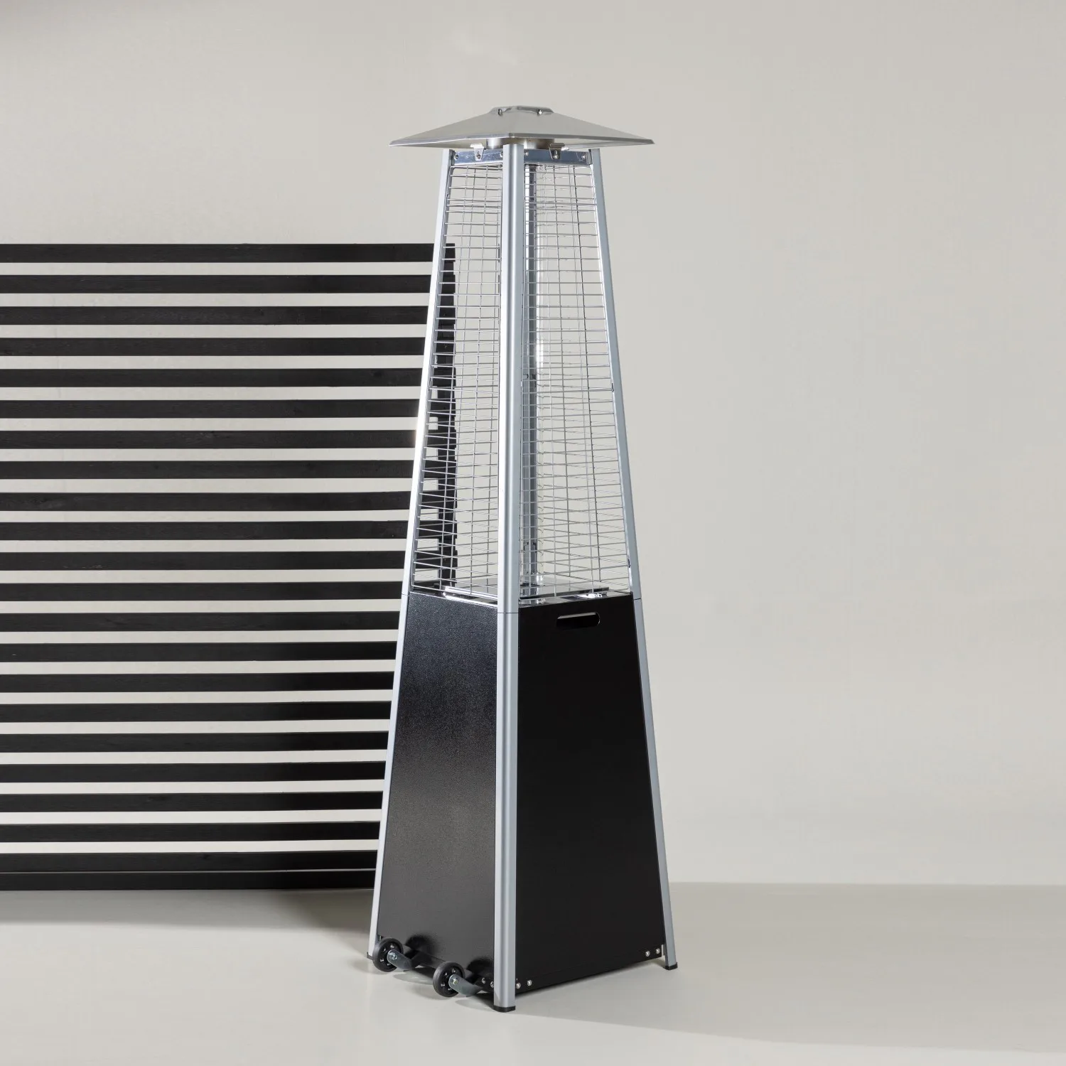 Terassvärmare Venture Home Hottie Square, Stående Gasolvärmare Utomhus i Aluminium