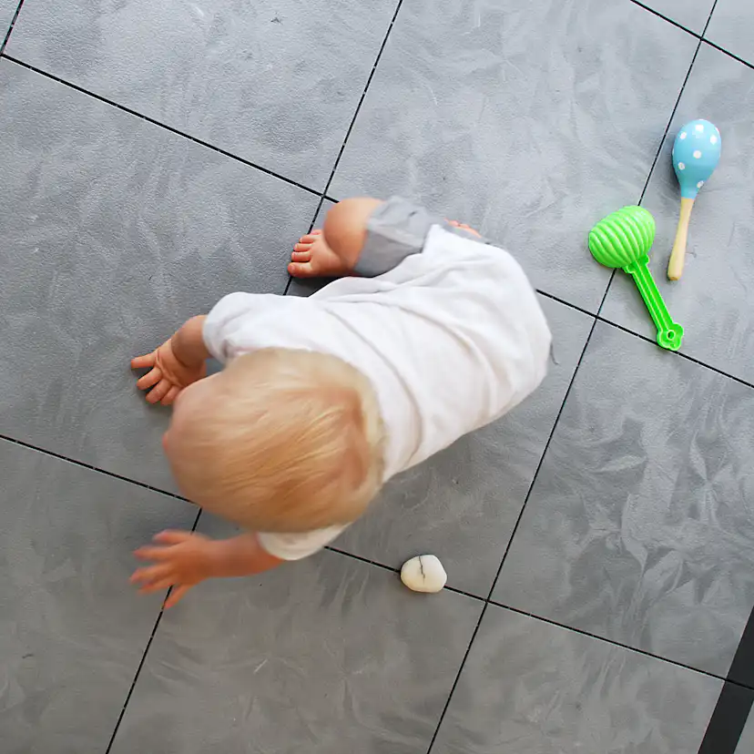 Golvplatta Bergo Elite Marble Grey Golvtrall i Plast