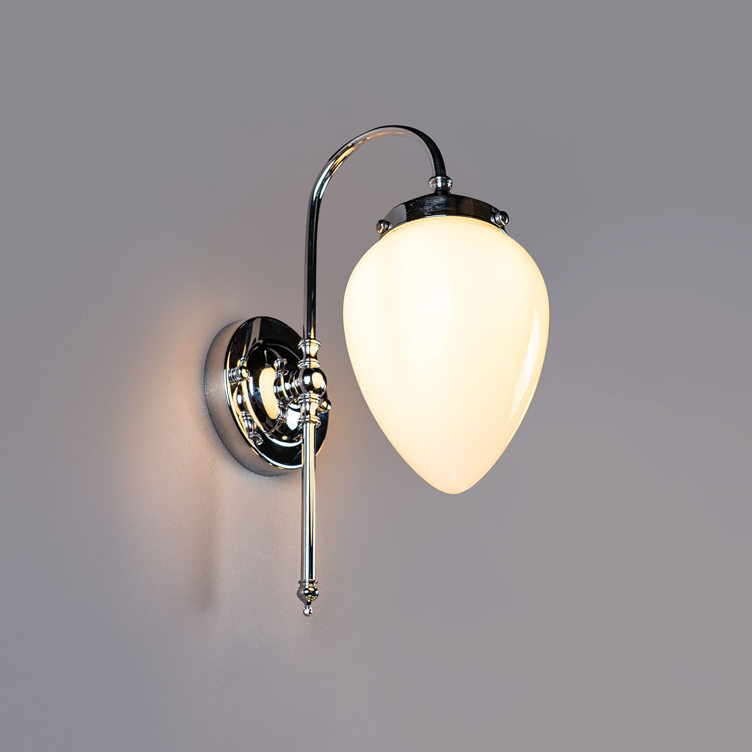 Vägglampa Vesani Ekenäs