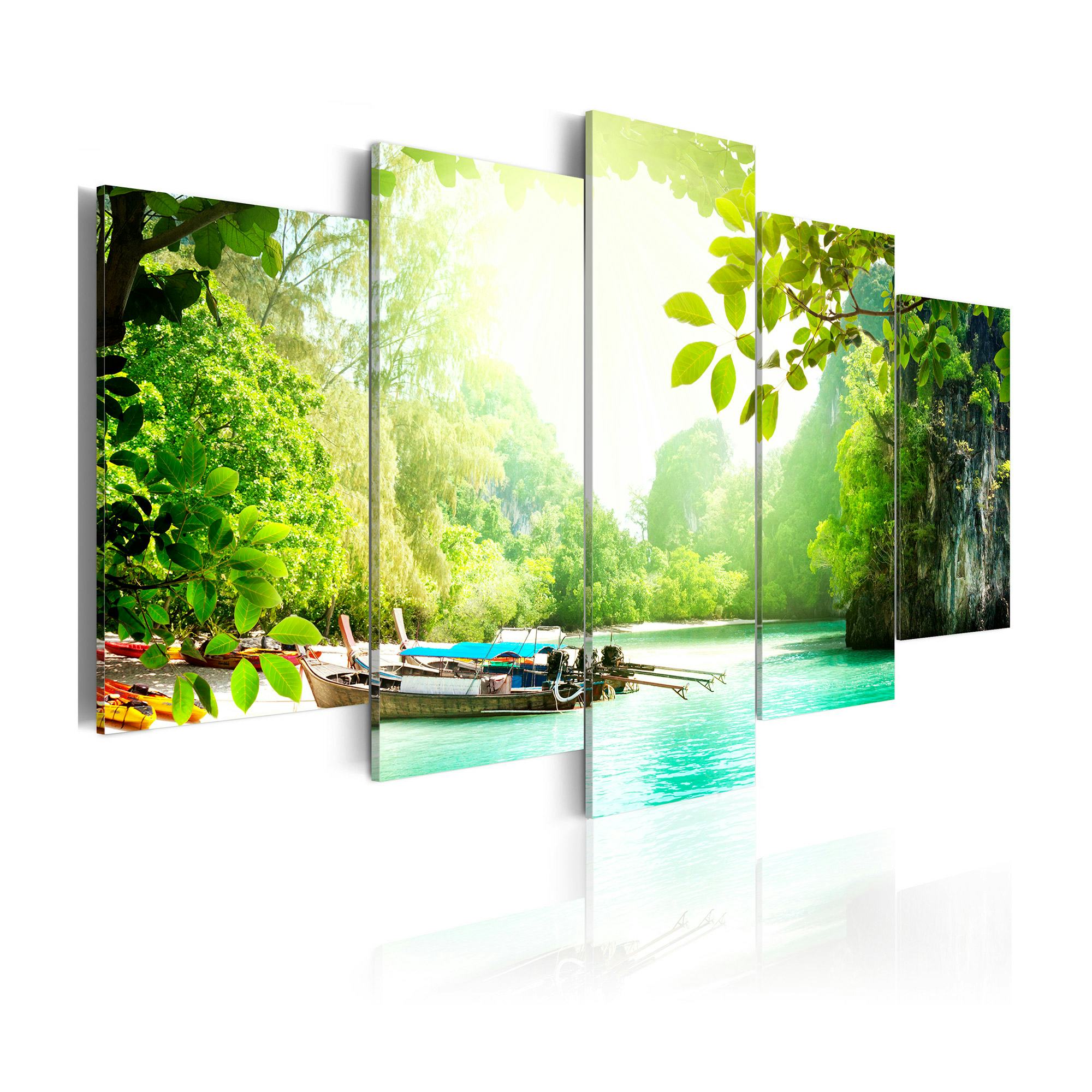 Tavla Arkiio Under The Cover Of Trees