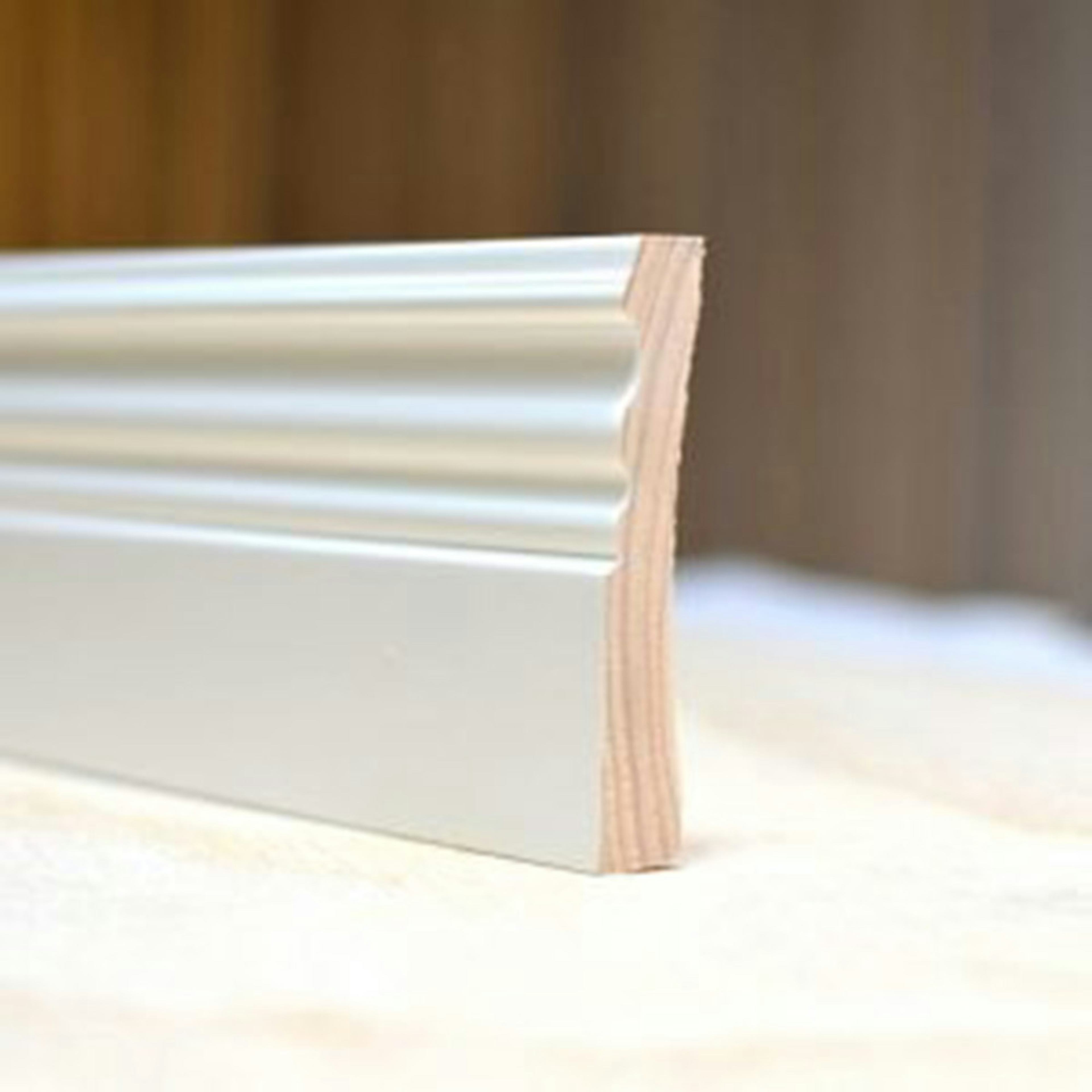 Allmogelist Höganäs Träprofiler 15x95 mm vit 0502