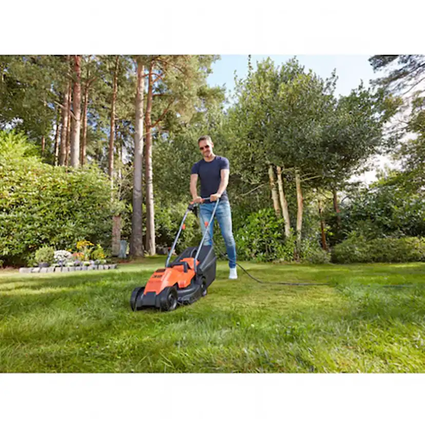 Gräsklippare Black & Decker BEMW451 32Cm 1200W
