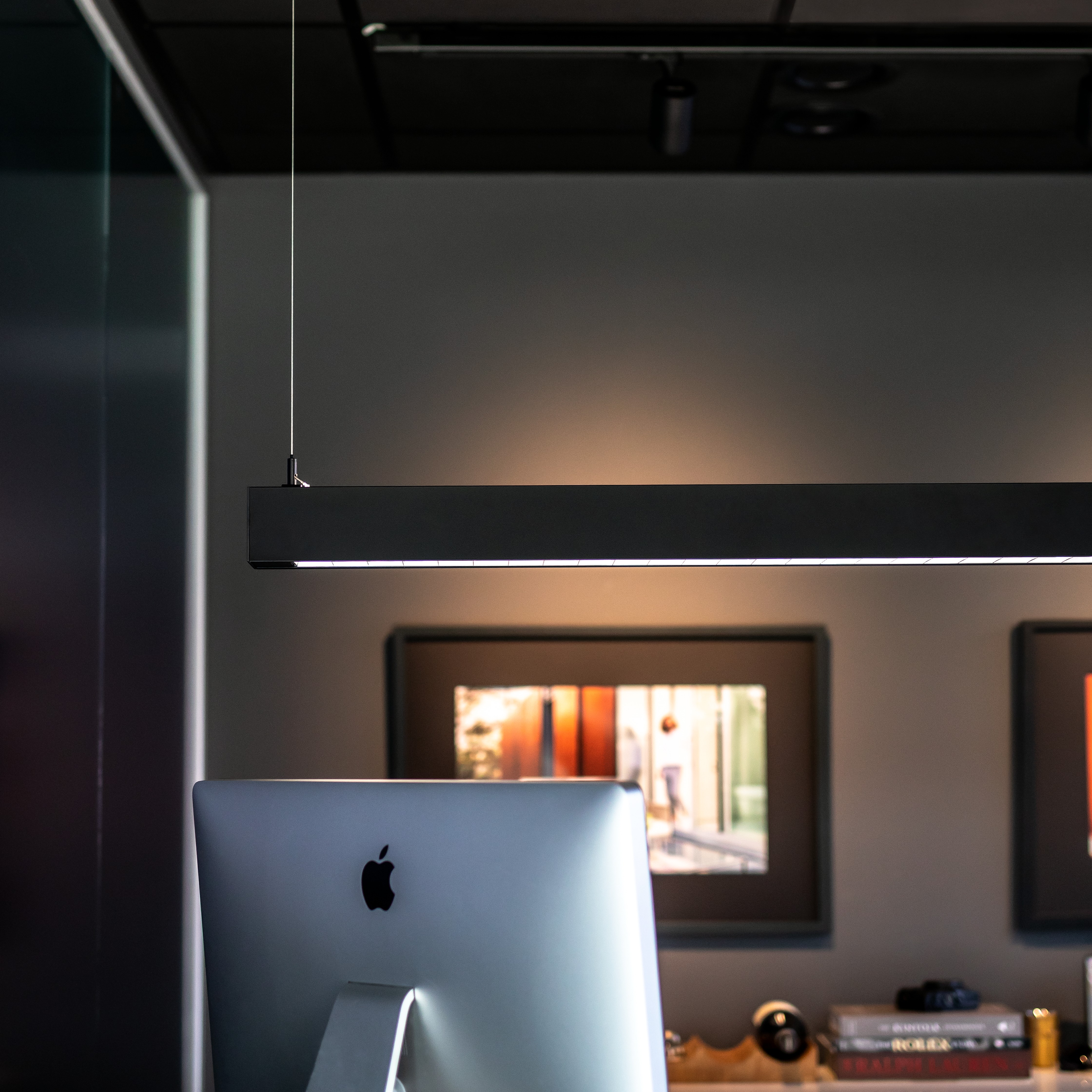 Taklampa Hide-a-lite Actor Pendant DP Svart 30/70 Dim