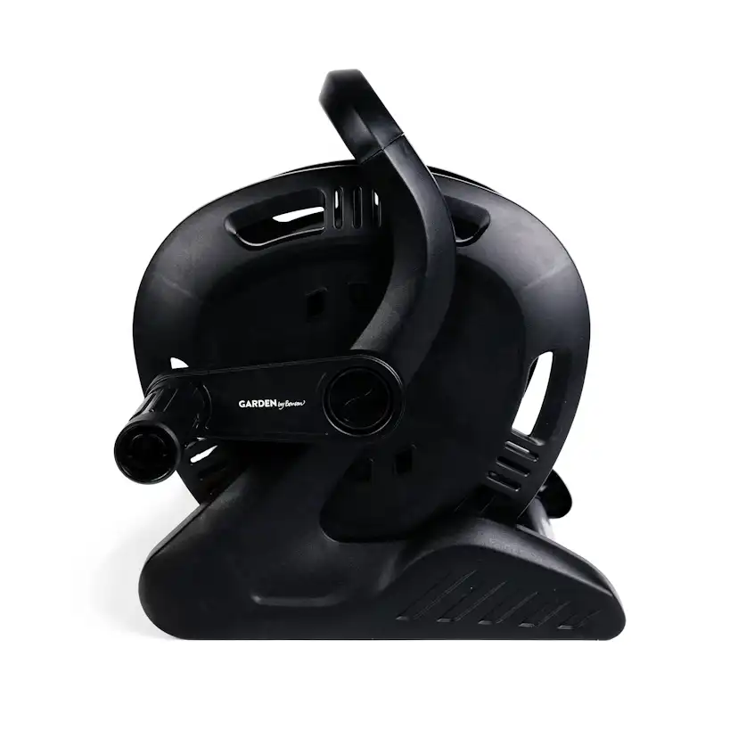 Slangvinda by Benson Plain