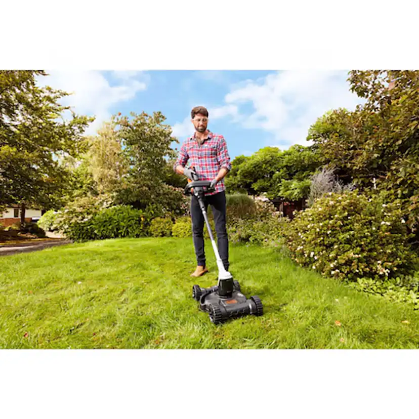 Gräsklipparplattform Black & Decker Cm100