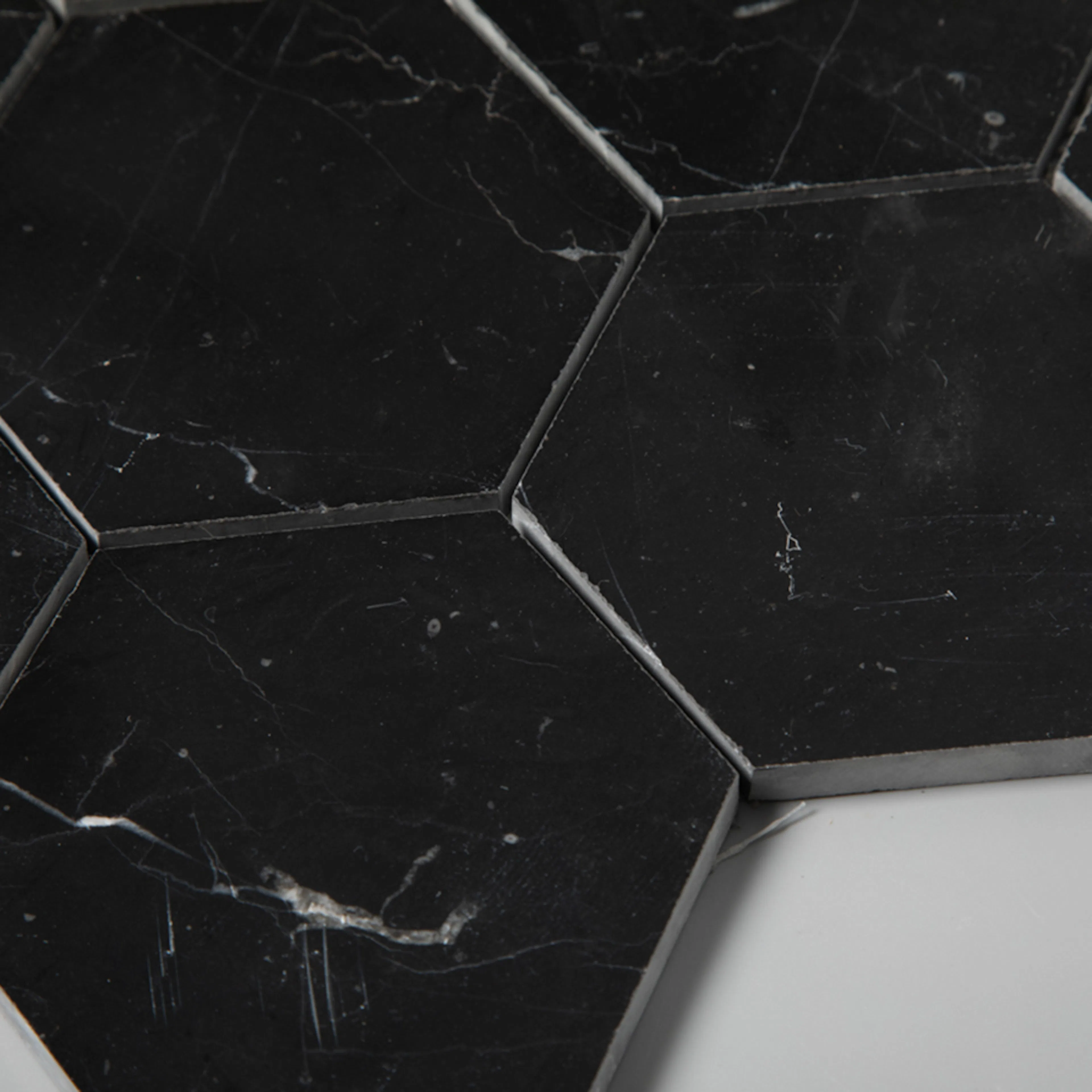 Natursten ArtStone Nero Marquina Hexagon Polerad 10x10 cm