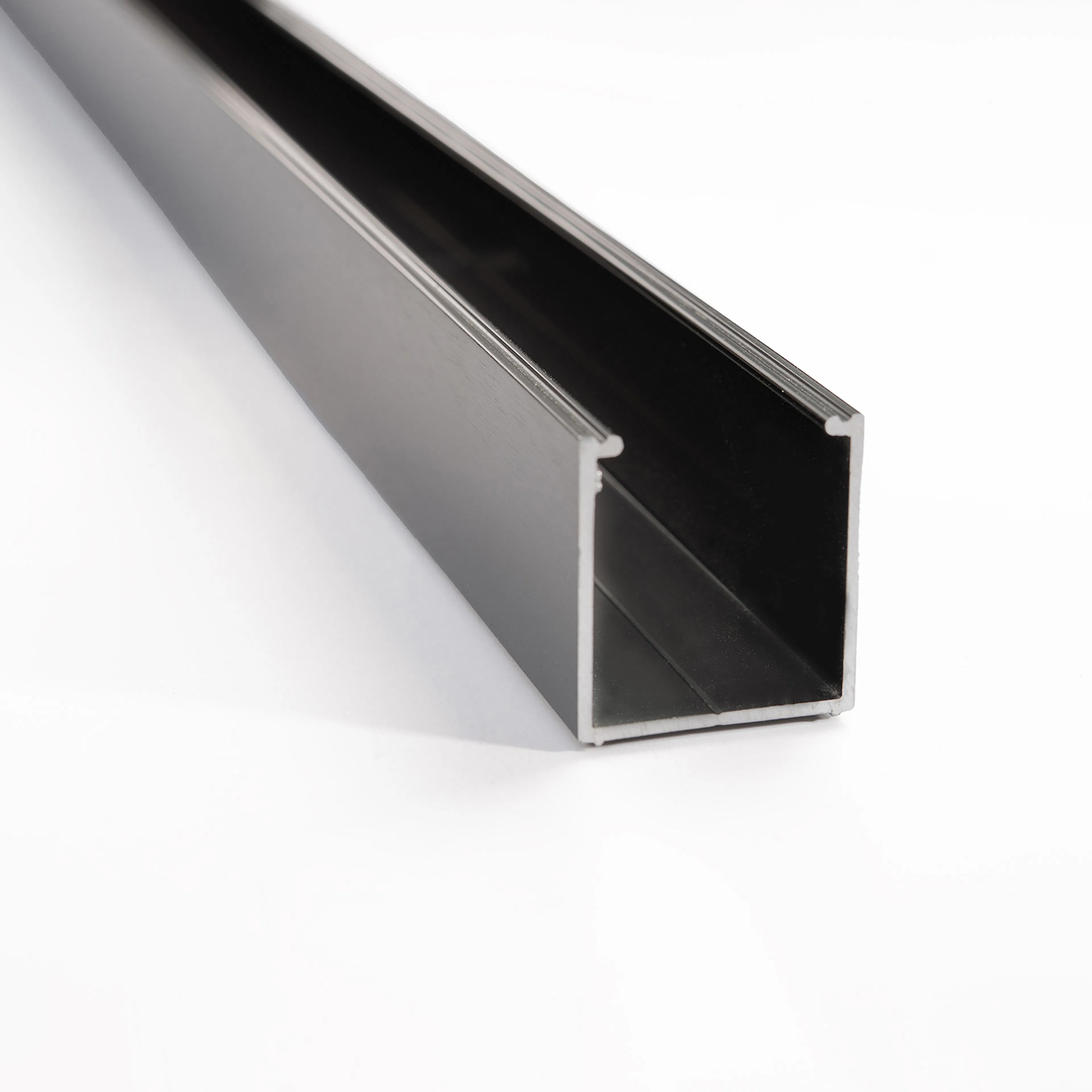 Breddningsprofil Macro Design Empire