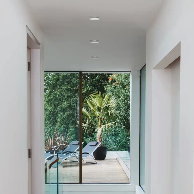 Downlight Astro Trimless Square Adjustable Led