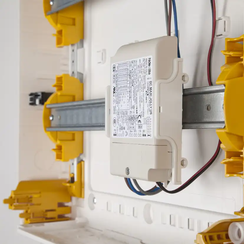 Drivdonsfäste Hide-a-lite DIN