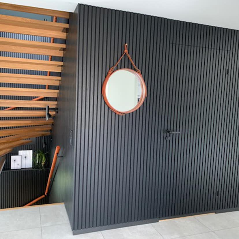 Akustikpanel Wood on wall Ek Svartlackad