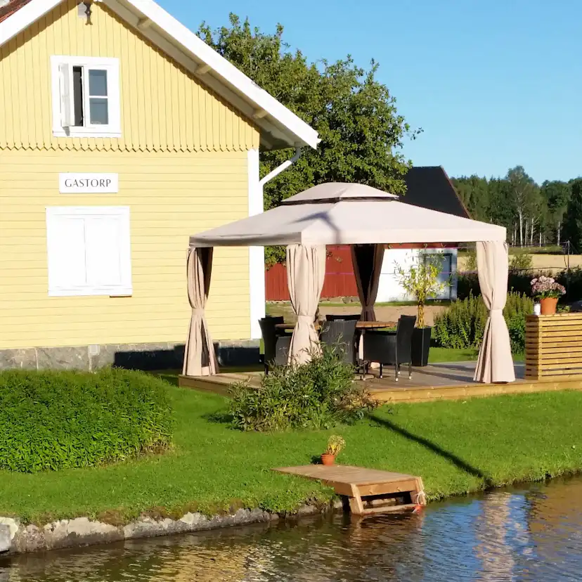 Paviljong Eden Wood Solhaga