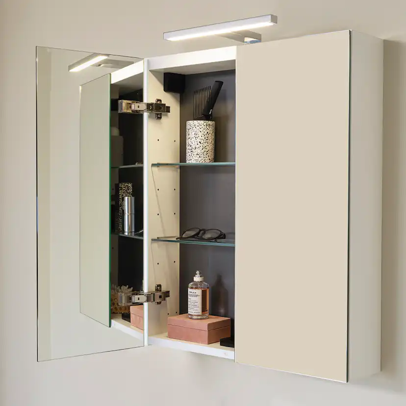 Möbelpaket Vedum Free 615 Compact Maja med Tvättställ och Spegelskåp Viken Vit