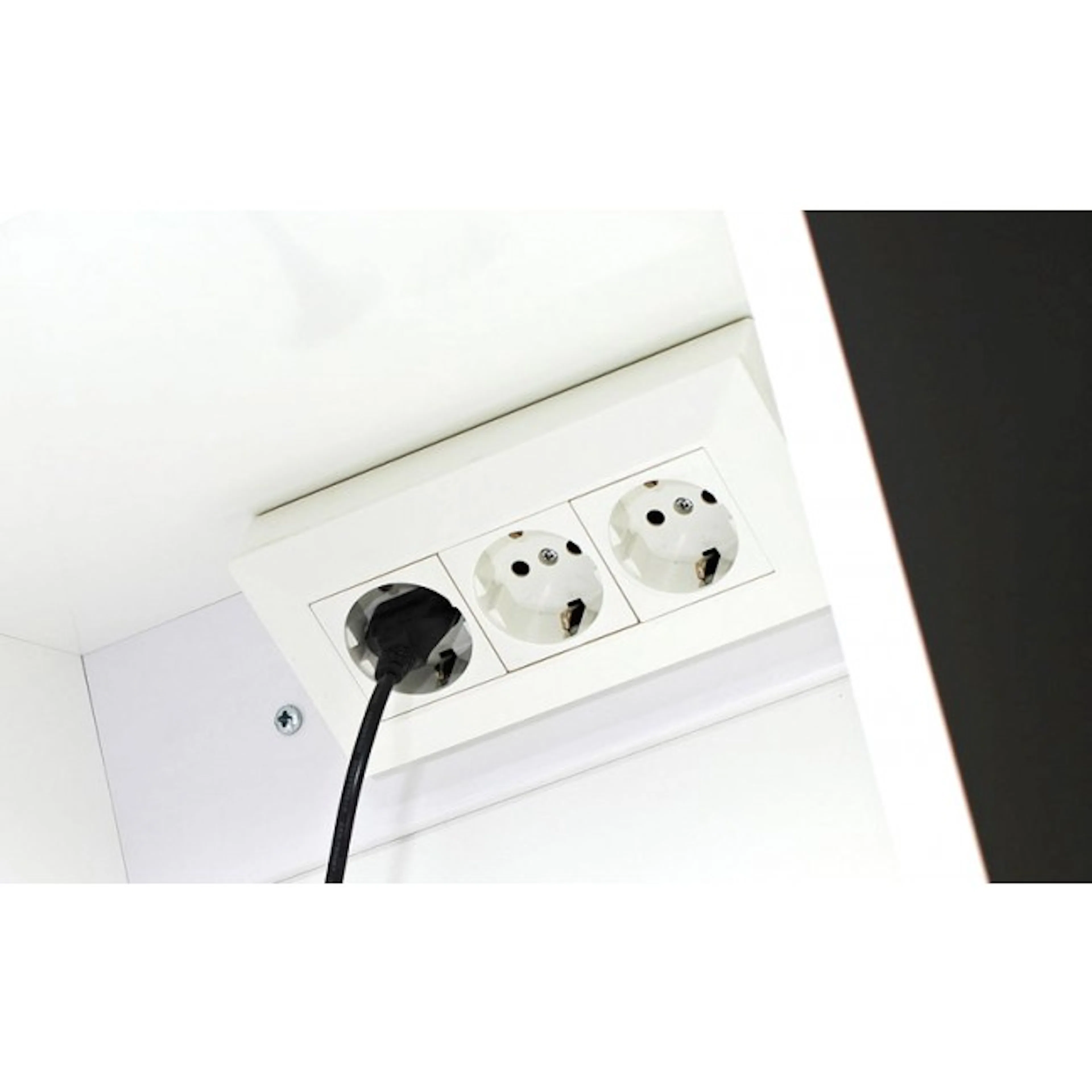 Elbox Macro Design till Högskåp