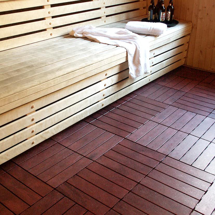 Epoq bänkskivor Golvplatta Hestraplattan Woodlook Mahogany hos Badshop.se