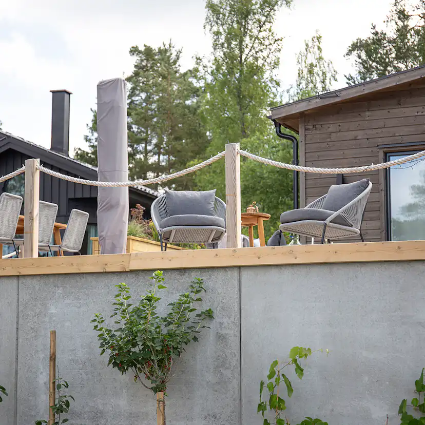 Loungeset Venture Home Chania Bord med 2 Lindos LoungeTrädgårdsstolar Utomhus