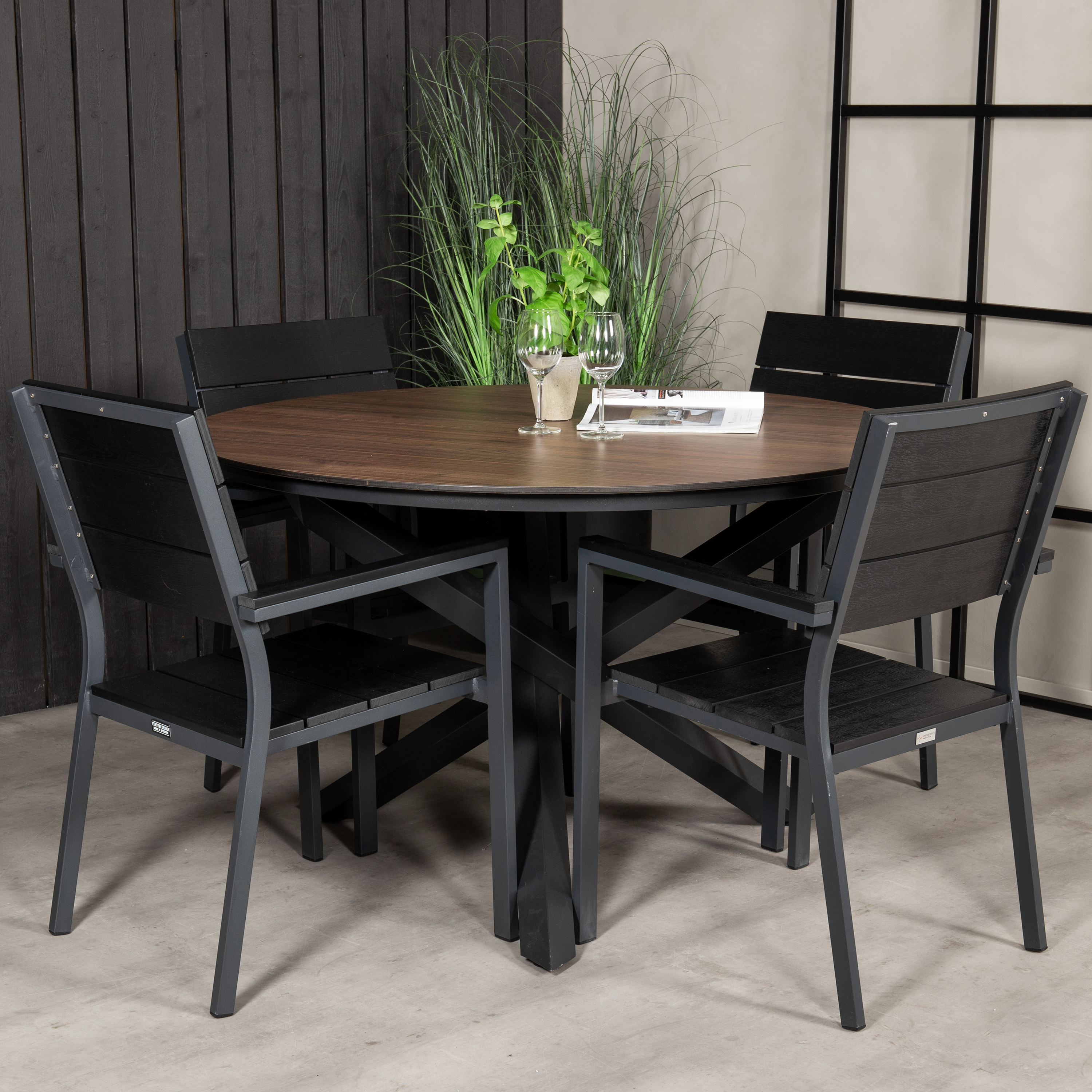 Matgrupp Venture Home Lea Ø 120 med 4 Lova Stolar